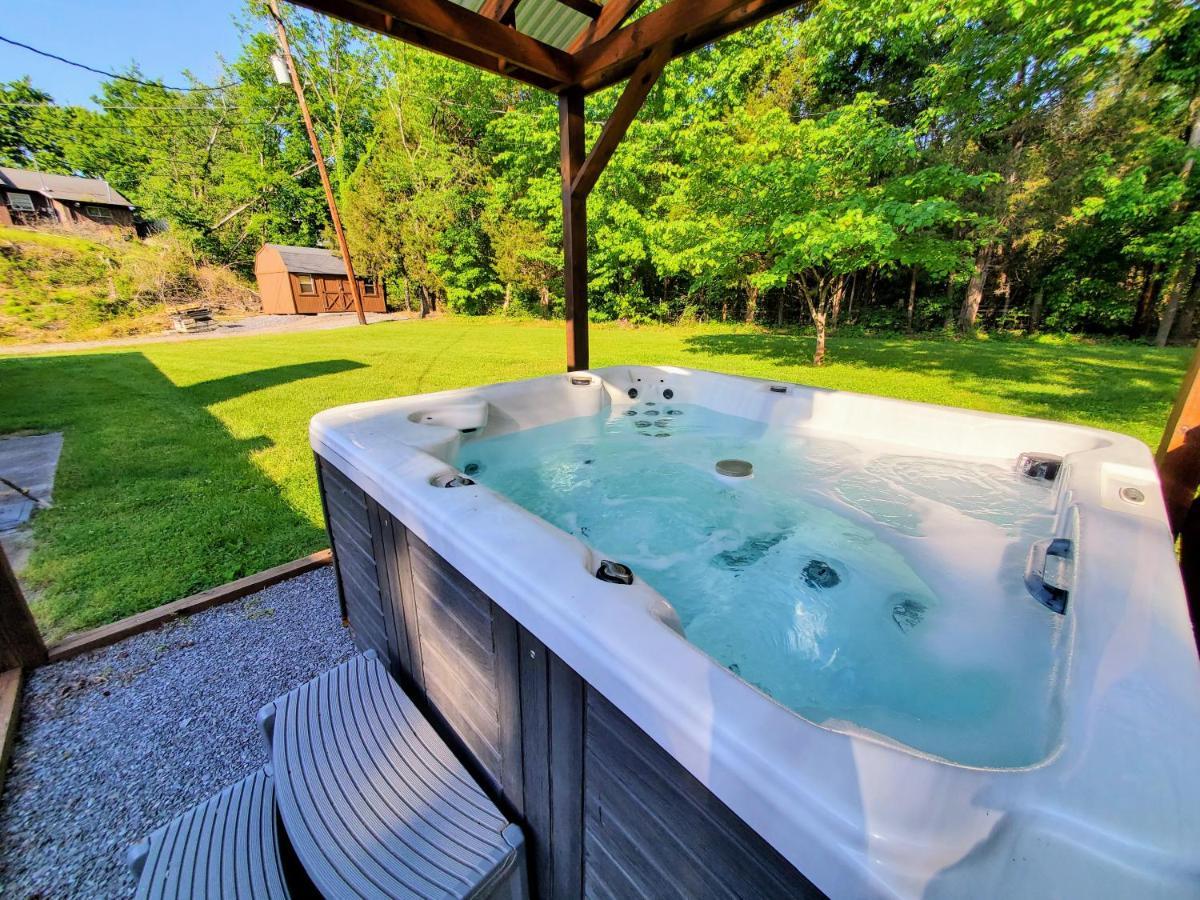 Hoot N Holler Villa Pigeon Forge Eksteriør bilde